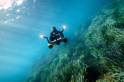 SUBLUE Navbow+ Underwater Scooter
