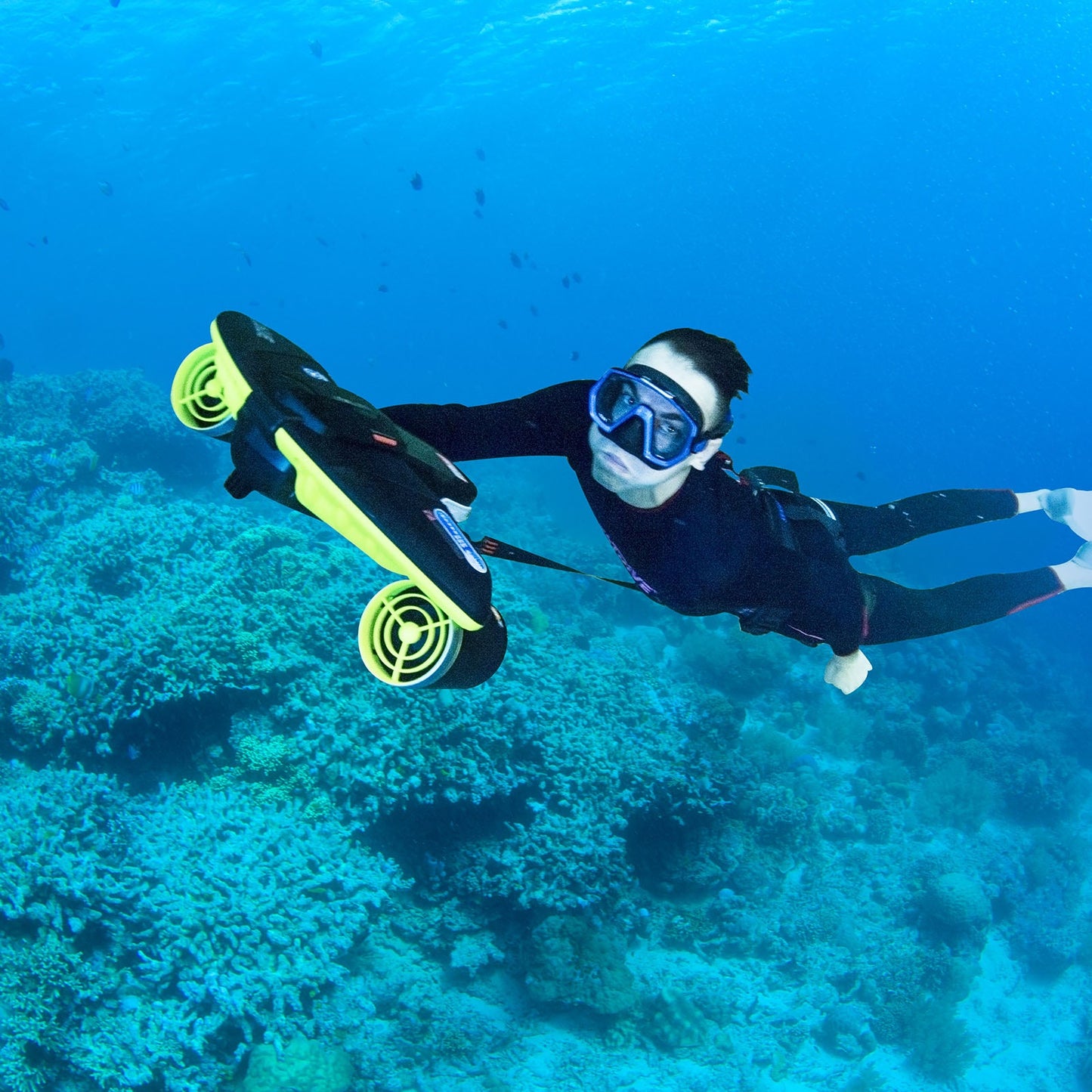 SUBLUE Navbow Underwater Scooter