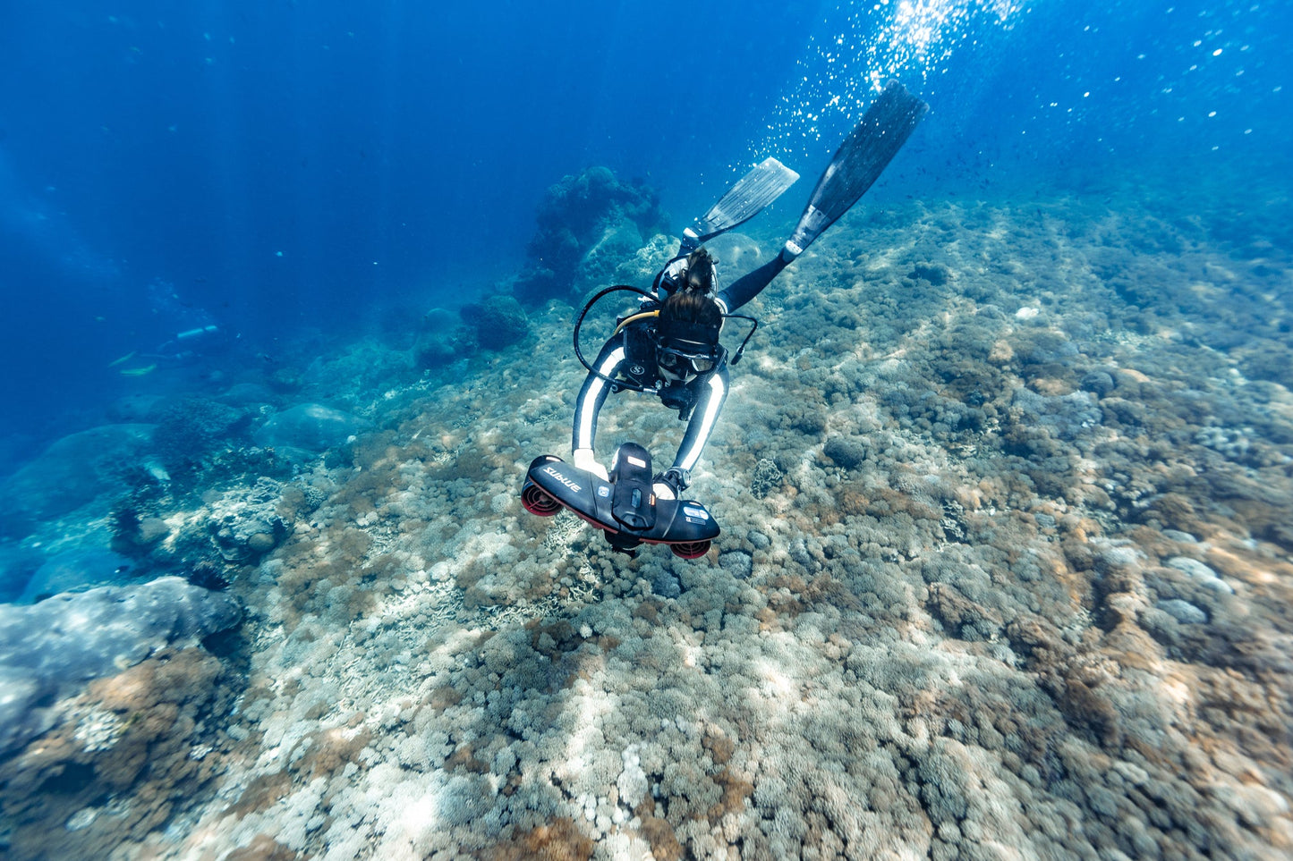 SUBLUE Navbow Underwater Scooter