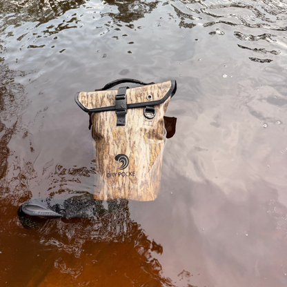 Dry Pocket Shell Bag / Boating Bag - Bottomland Camo