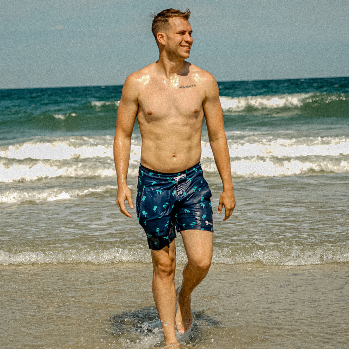 Dry Pocket Tropical Trees - Swim Shorts with Waterproof Pocket
