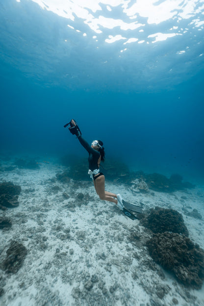 SUBLUE Navbow Underwater Scooter