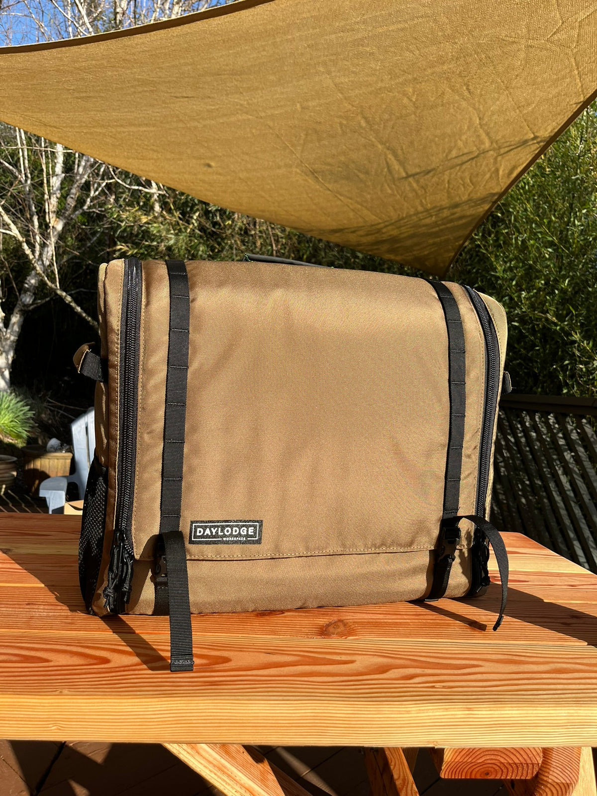 DAYLODGE Workspace Camp Collection