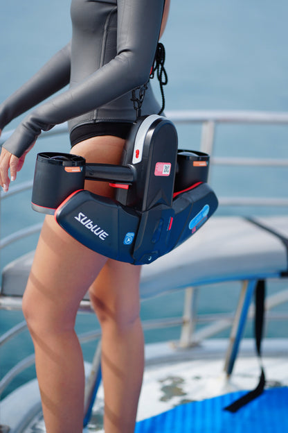 SUBLUE Navbow Underwater Scooter