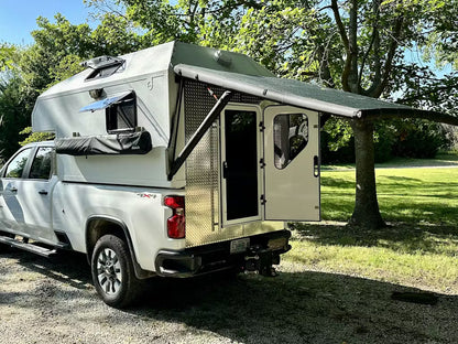 DAYLODGE AirHaven 40 Vehicle Awning