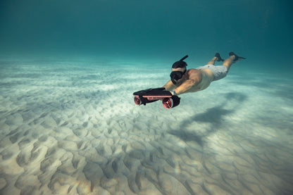 SUBLUE Navbow Underwater Scooter