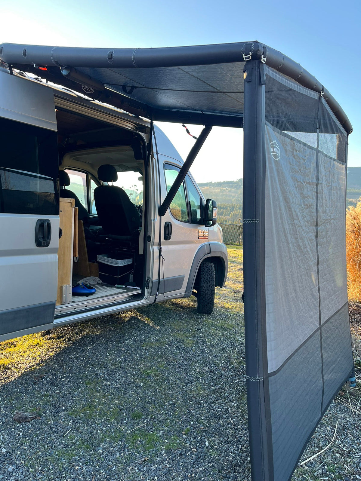 DAYLODGE AirHaven 40 Vehicle Awning