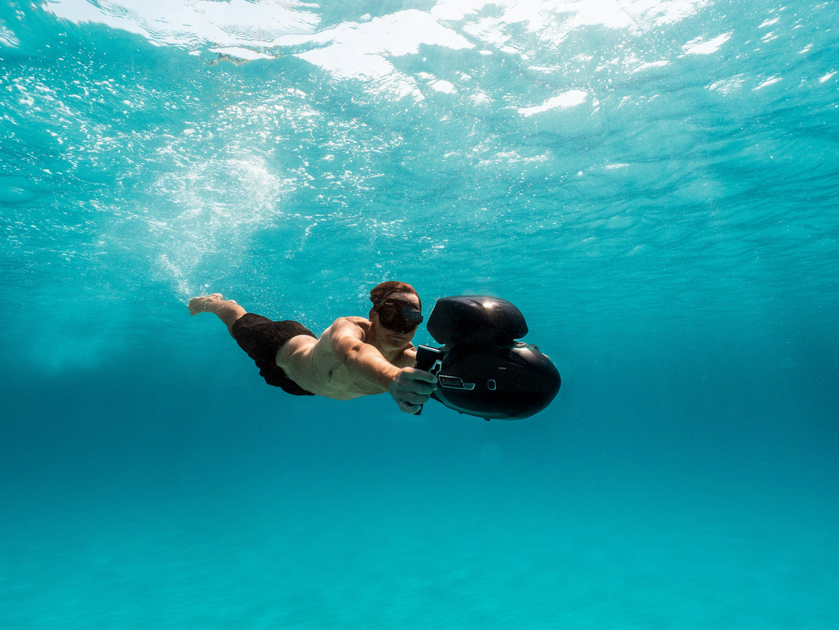 SUBLUE VAPOR Pro Underwater Scooter