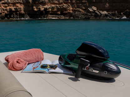 SUBLUE VAPOR Pro Underwater Scooter