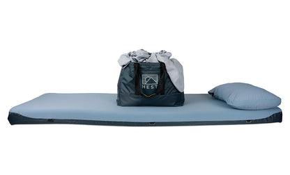 HEST Camp Tote Bags