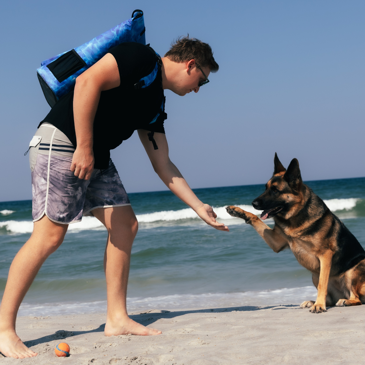 Dry Pocket Waterproof Floating Backpack Cooler - Ocean Blue